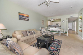 Beautiful 32 Oceanwalk condo tucked away on the 5th floor. OW14-505